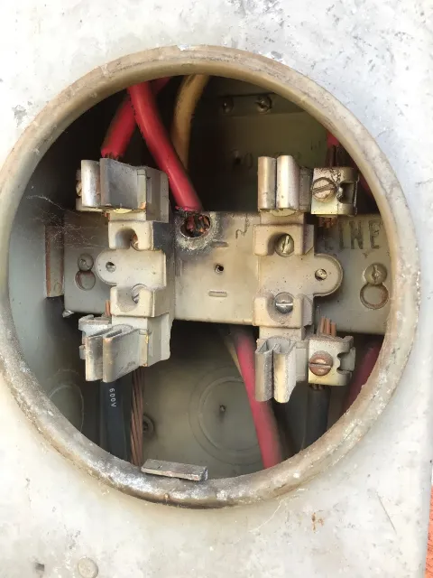 Park Electric Service Co in Thunder Bay