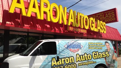 AARON AUTO GLASS ROCKFORD in Rockford