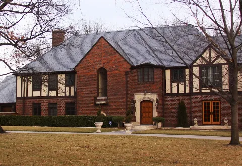 Rhoden Roofing LLC in Wichita