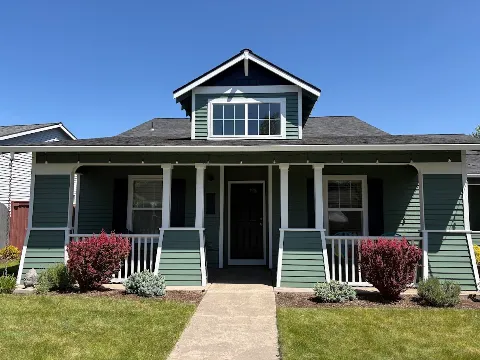 Around The Bend Paint and Woodcare photo 1