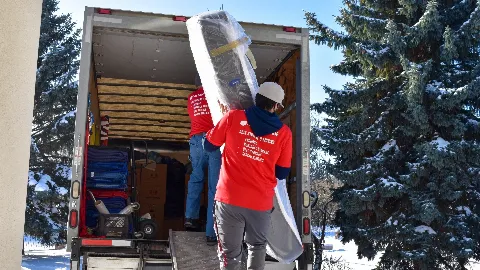 ALTA MOVING photo 1