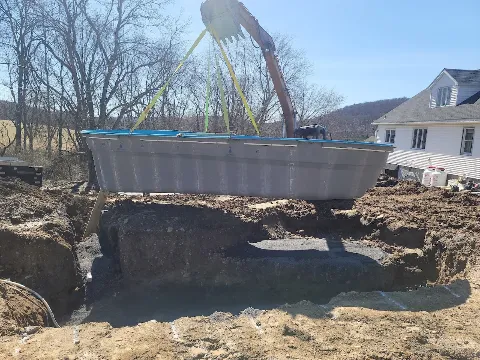 D & L Pools LLC in Wilkes-Barre