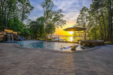 Bella Pools by Design photo 1