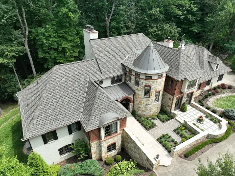 Pure Roofing Company in Louisville