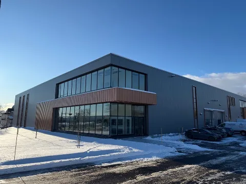 Moov Pool Products in Quebec City