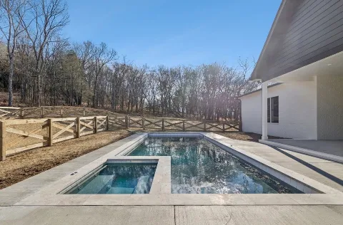 Kevin Sparks Signature Pools & Hot Tubs photo 1