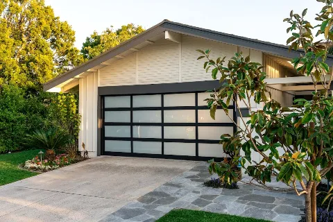 Best Garage Door Repair and Service in Irvine