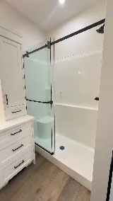 Discount Glass photo 3