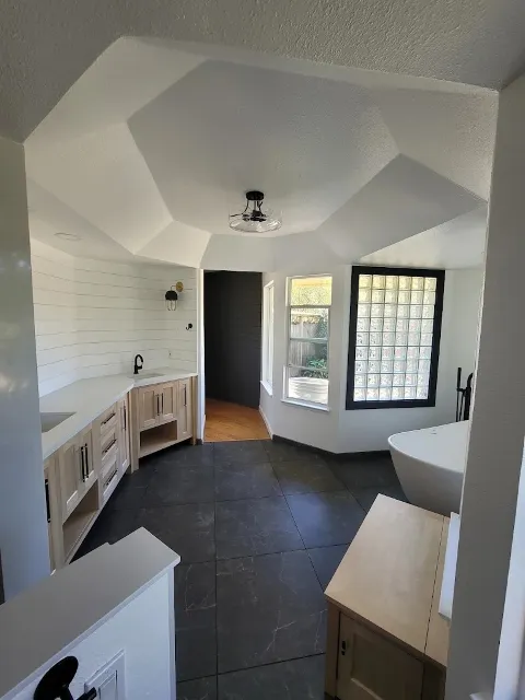 Unique Innovation Construction Inc in Stockton