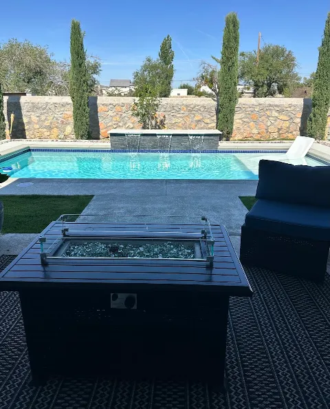 Innova Custom Pools LLC photo 1