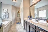 Legacy Homes photo 4