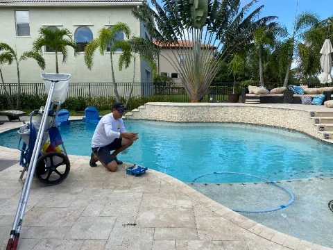Palm Beach Pool Service, LLC in West Palm Beach