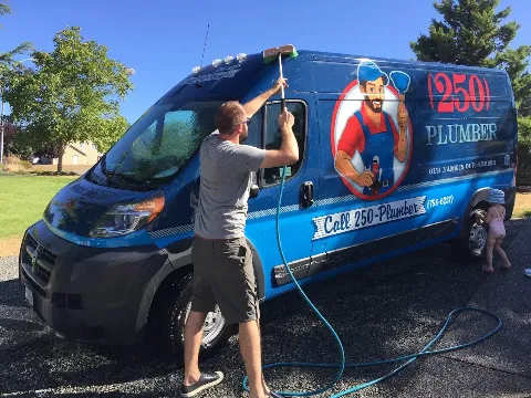250 Plumber photo 1