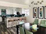 Top Floors photo 3