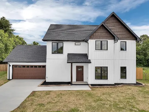 Modern Home Builders in Knoxville