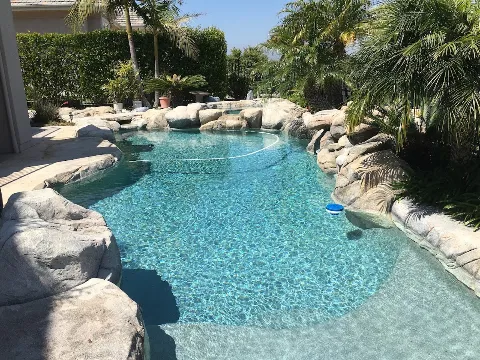 HAI GUY POOL SERVICE photo 1