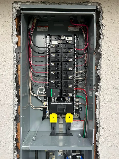 Rooster Electric in Roseville