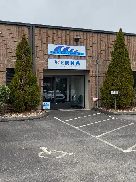 Blue Wave Pool Service and Supplies Inc. in New Haven
