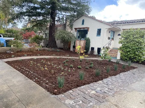 John's Good Landscaping Services photo 1
