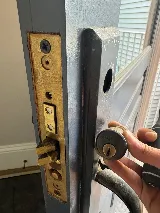 Locksmith Door Lockout & Key Replacement photo 3