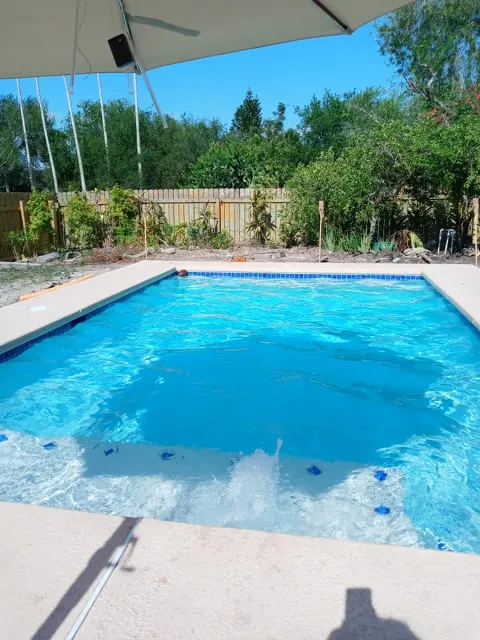 Fj Island Pools photo 1
