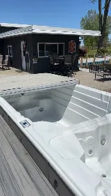 DAV Hot Tub & Spa photo 2