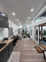 Modern Modular photo 3