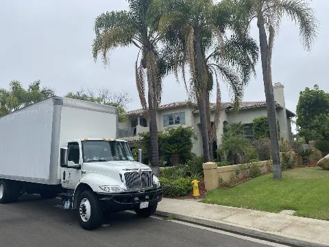 Cali Professional Movers in Chula Vista