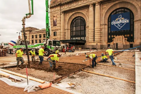 Musselman & Hall Contractors, LLC in Overland Park