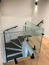 A To Z Glass & Mirror LTD photo 5