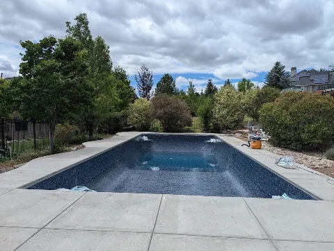Sapphire Pools photo 1
