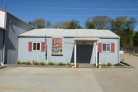 Ron's Carpets & Hardwood in Peoria