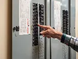 NP Électrique | Urgence & Électricien à Longueuil photo 3