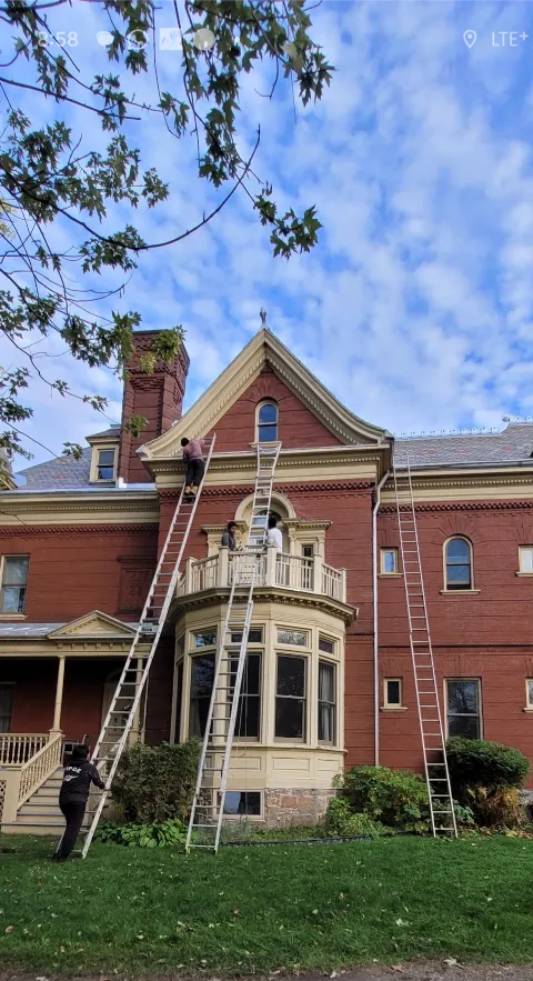 Roof Repair 99 photo 1