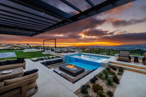 Calimingo Pools photo 1