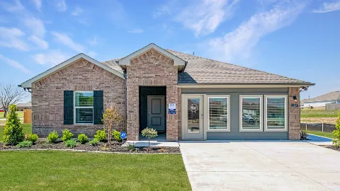 Brook Chase by D.R. Horton in Broken Arrow