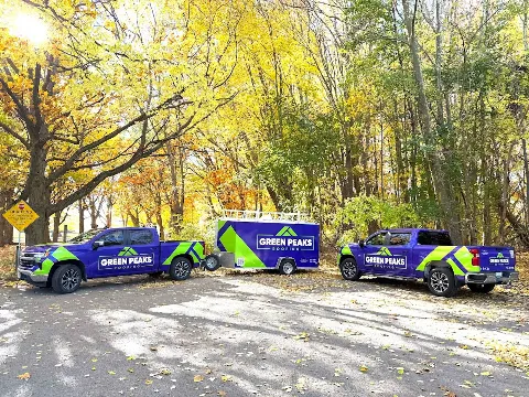 Green Peaks Roofing in Hamilton