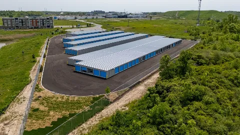 Vaultra Storage Welland photo 1