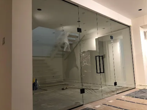 Markham Glass & Mirror in Stouffville