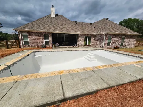 BLACK BEAR SUMMER POOLS in Tyler