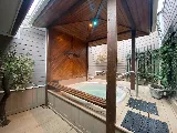 The Oasis Hot Tub Gardens photo 5