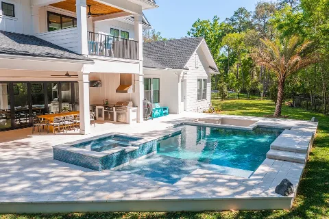 Moon River Pool Care photo 1