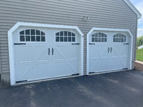 SP Rogers Garage Doors LLC in Manchester