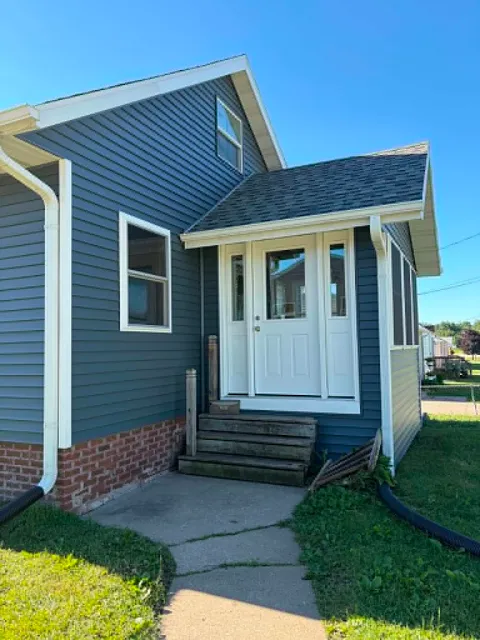 Window Depot USA of Eastern Iowa & Quad Cities photo 1