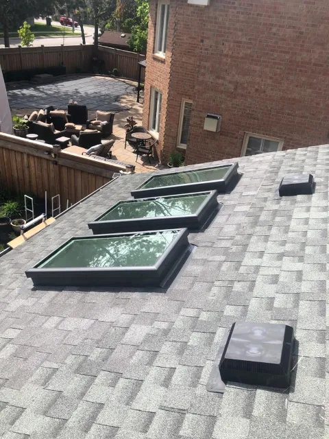 Universal Roofs photo 1