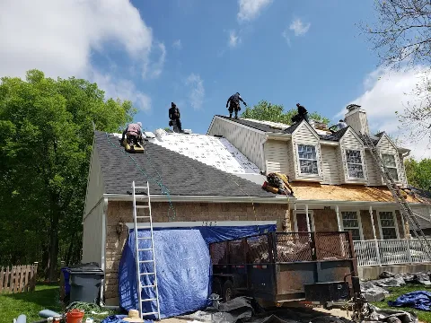 Dryline Roofing and Construction in Overland Park