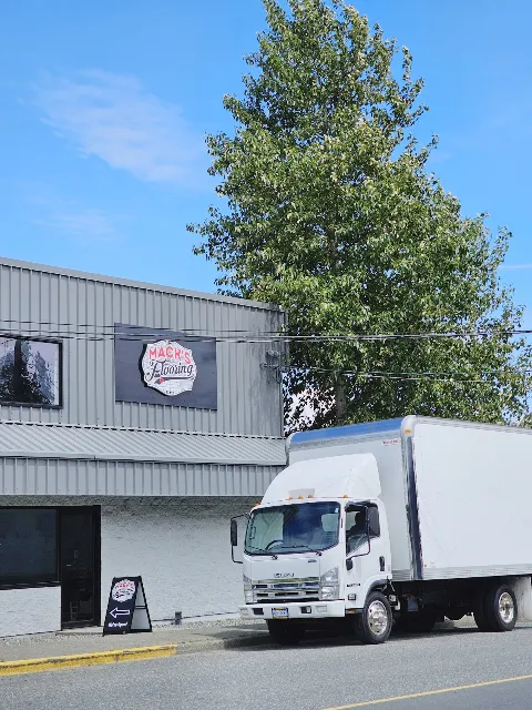 Mack's Flooring Co in Campbell River