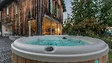 Nordic Hot Tub Factory Store