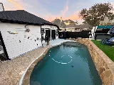 Varela’s Pool Service LLC
