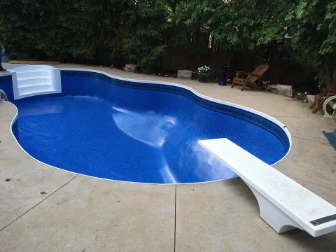 J & J Pool Service Inc in Waterloo